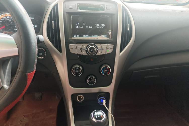 Used BYD F3 2015 Energy-Saving Edition 1.5L Manual Luxury Model