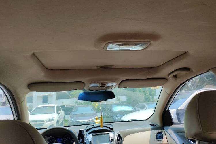 Used Hyundai ix35 2013 2.0L Automatic 2WD Comfort GL China IV Standard Headliner