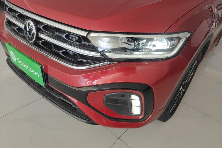 Used Volkswagen T-ROC 2023 300TSI DSG Two-Wheel-Drive Chen Guang Edition