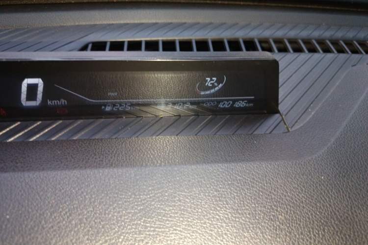 Used NETA V 2022 Chao 300 Lite Ternary Lithium