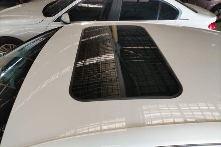 Used Audi A4L 2016 35 TFSI Collector's Edition Automatic Standard Model Roof