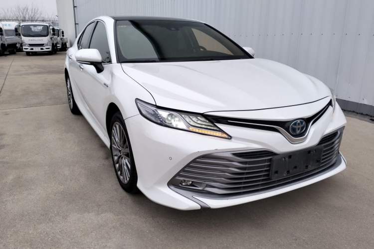 Used Toyota Camry 2018 Dual-Engine 2.5 HG Luxury Edition

