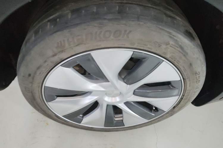 Used Tesla Model Y 2022 Revised Version Long-Range All-Wheel Drive