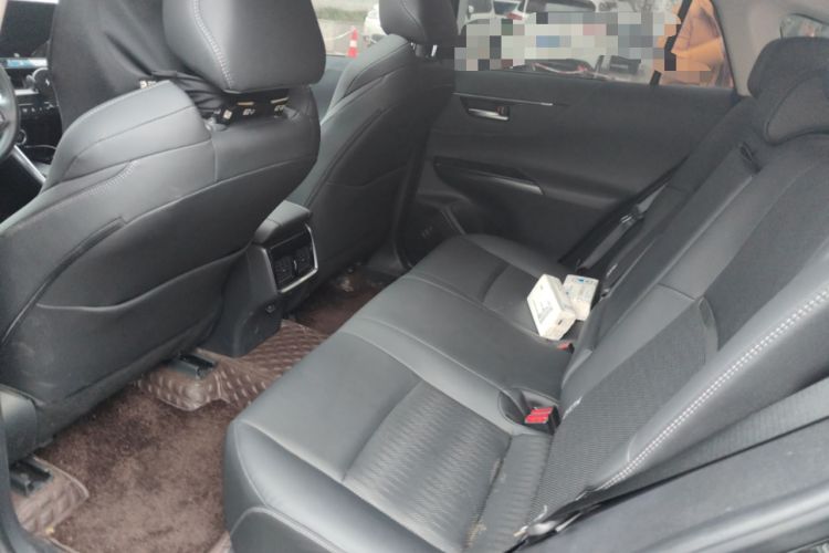 Used Toyota Venza 2022 2.0L CVT Two-Wheel Drive Prestige Edition
