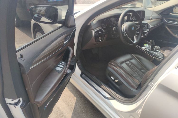 Used BMW 5 Series 2019 530Li Leading Model Luxury Package
