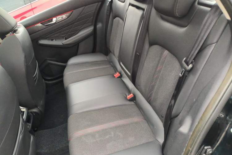 Used Dongfeng Aeolus Yixuan MAX 2021 1.5T Super-Powered Dad Edition
