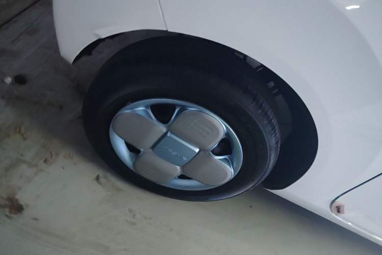 Used Geely Galaxy Panda 2023 Panda Mini 200km Endurance Bear