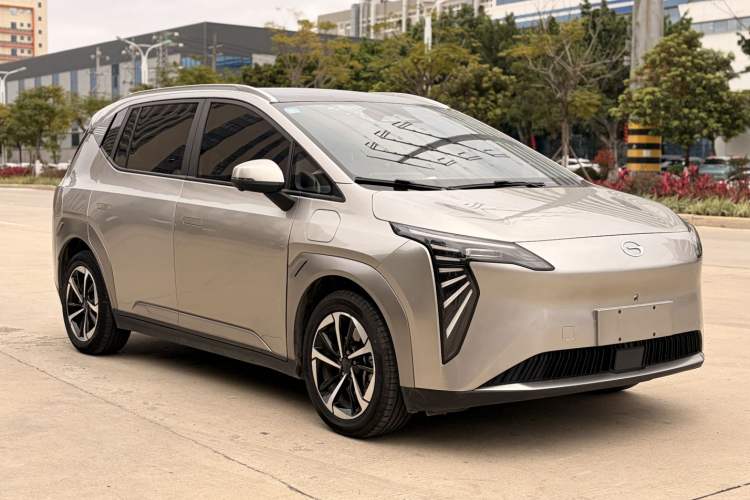 Used AION Y 2023 Younger Star Edition