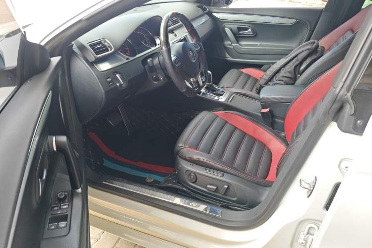 Used Volkswagen FAW-Volkswagen CC 2016 1.8TSI Luxury Model
