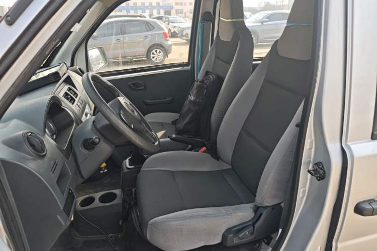 Used Dongfeng Xiaokang K07S 2019 1.2L Practical Version China VI Standard DK12
