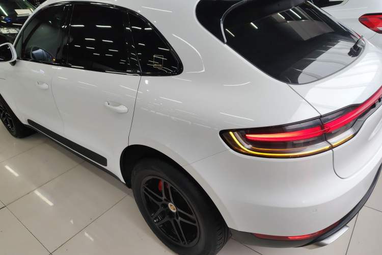 Used Porsche Macan 2018 Macan 2.0T