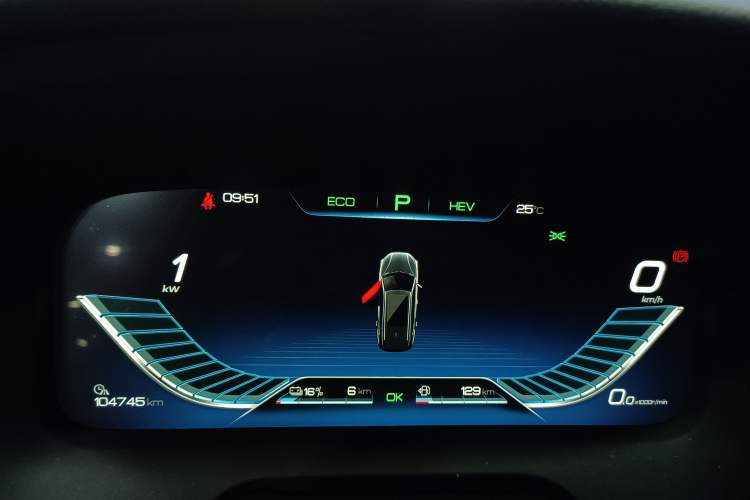 Used BYD Tang New Energy 2018 DM 2.0T All-Wheel Drive Smart Connectivity Luxury Model 7 Seats China V Emission Standard Instrument Cluster