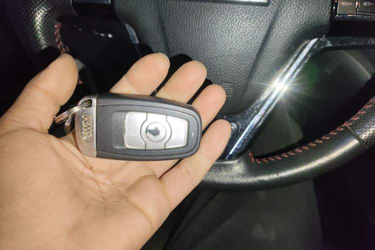 Used Haval H6 2015 Sport Edition 1.5T Automatic Two-Wheel Drive Luxury Model
