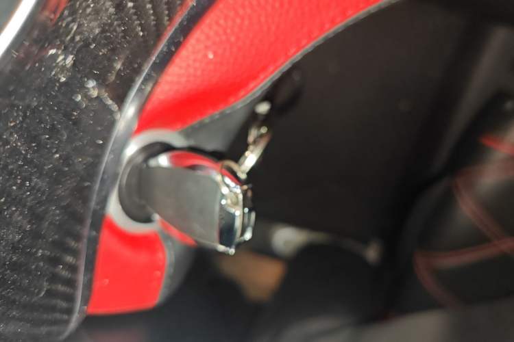 Used Mercedes-Benz V-Class 2022 V 260 Avantgarde Edition