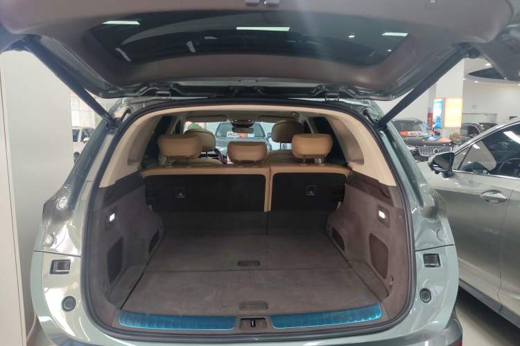 Used Hima AITO M7 2024 1.5T Intelligent Driving 4WD Max Edition 5 Seats