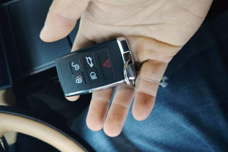 Used Land Rover Range Rover Velar 2024 Dynamic HSE