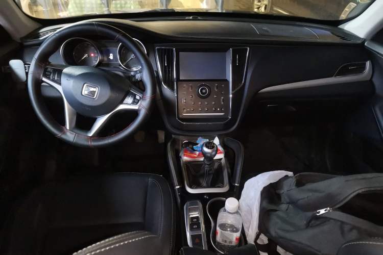 Used Zotye SR7 2016 1.5T Manual Cube Road Edition China V Standard