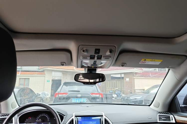 Used Cadillac SRX 2015 3.0L Elite Model Headliner