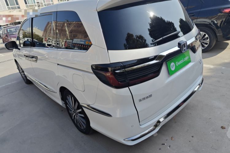 Used Honda Elysion 2022 2.0L eHEV Luxury First Edition