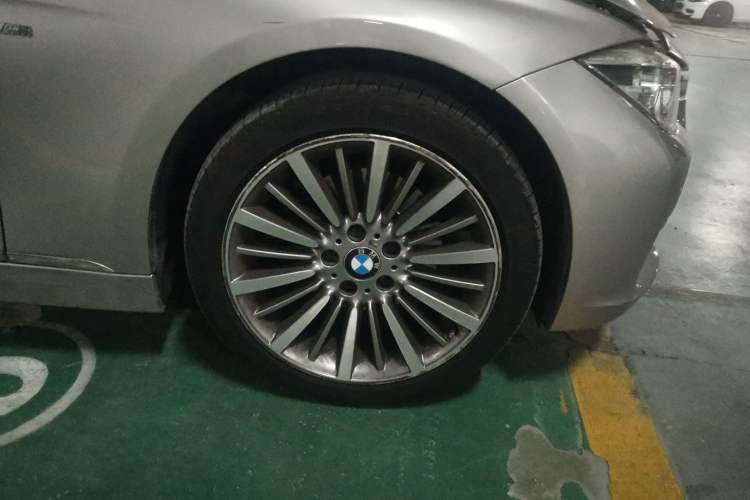 Used BMW 3 Series 2019 320Li Fashion Model
