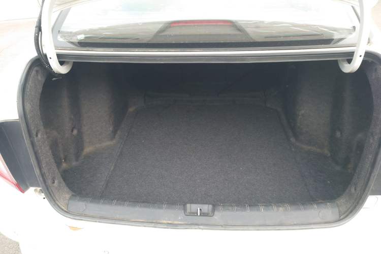 Used Honda Envix 2019 180TURBO CVT Enjoyment Edition China VI Trunk