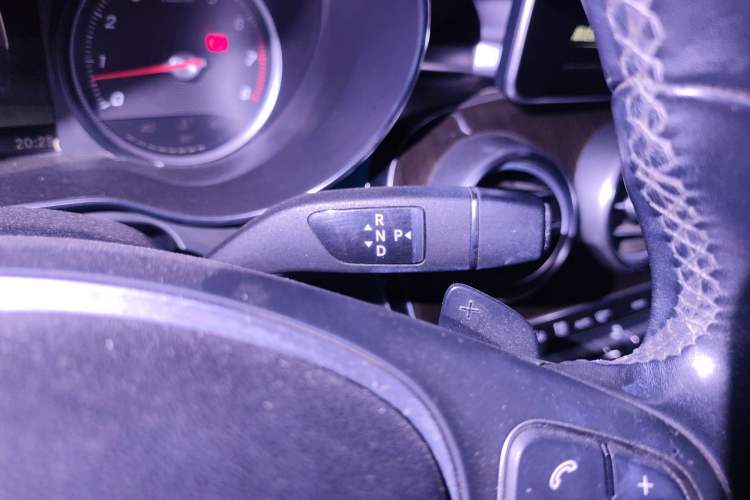 Used Mercedes-Benz GLC 2017 GLC 260 4MATIC Luxury Model