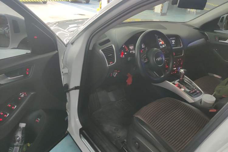 Used Audi Q5 2017 40 TFSI Technology Edition