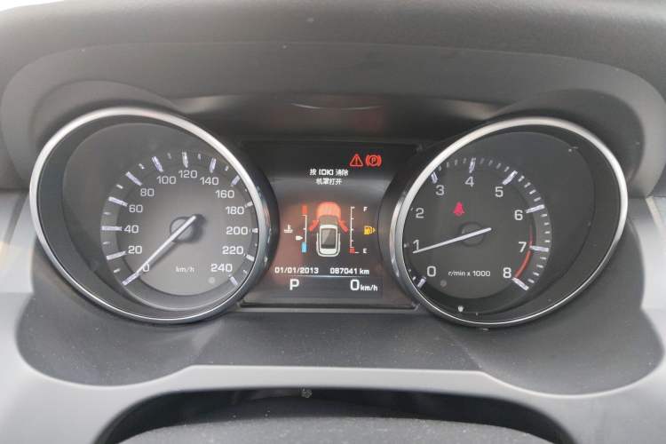 Used Land Rover Range Evoque 2015 2.0T Five-Door Fashion Edition Instrument Cluster