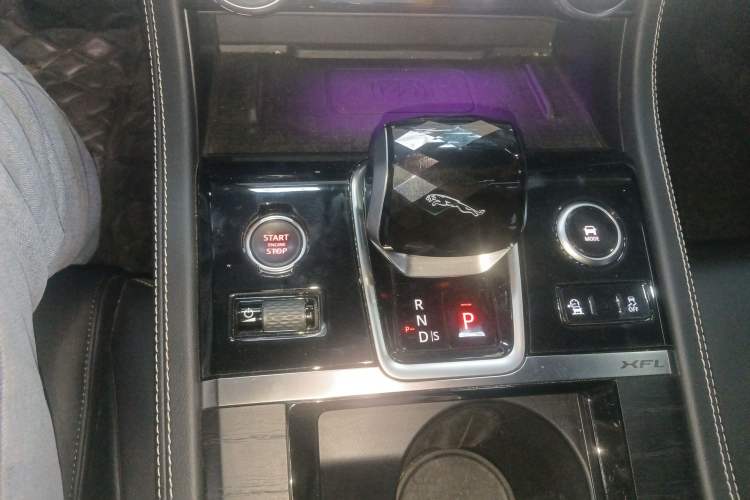 Used Jaguar XFL 2021 XFL 2.0T P250 Two-Wheel-Drive Elite Sport Edition
