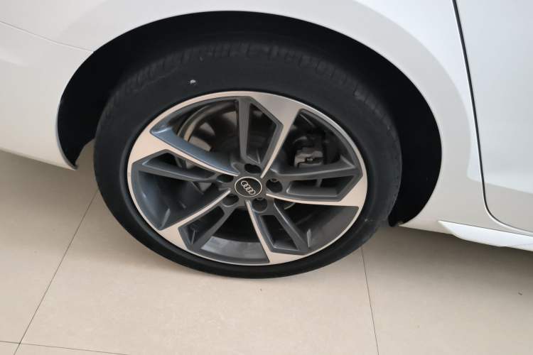 Used Audi A4L 2023 40 TFSI Fashion Dynamic Model