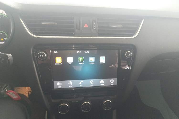 Used Skoda Octavia 2018 1.6L Automatic Luxury Edition
