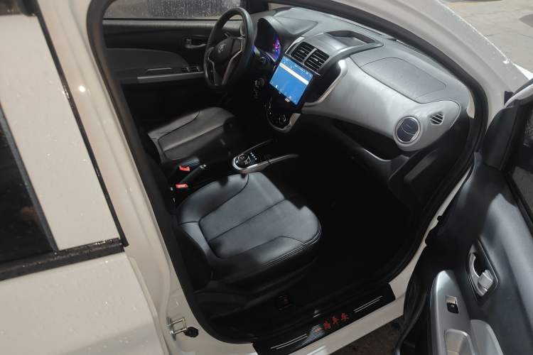 Used Oshan Benni E-Star 2021 National Edition Xin Yue Version Lithium Iron Phosphate (31.18 kWh)