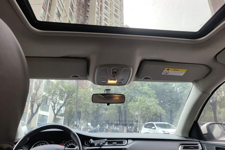 Used Peugeot 408 2015 1.2T Automatic Luxury Edition Headliner