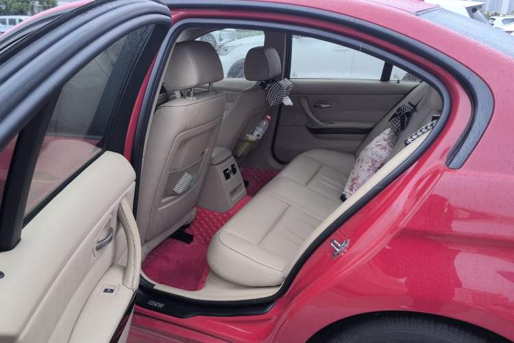 Used BMW 3 Series 2011 320i Sport Edition
