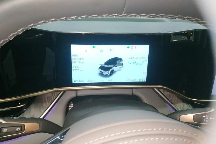 Used Hongqi Tiangong 08 2025 680 Ultra Four-Wheel-Drive Version Instrument Cluster