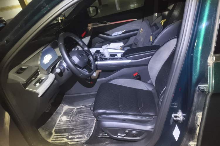 Used Geely Auto Preface 2023 2.0TD "Only This Verdant Green" Edition Left Front Seat