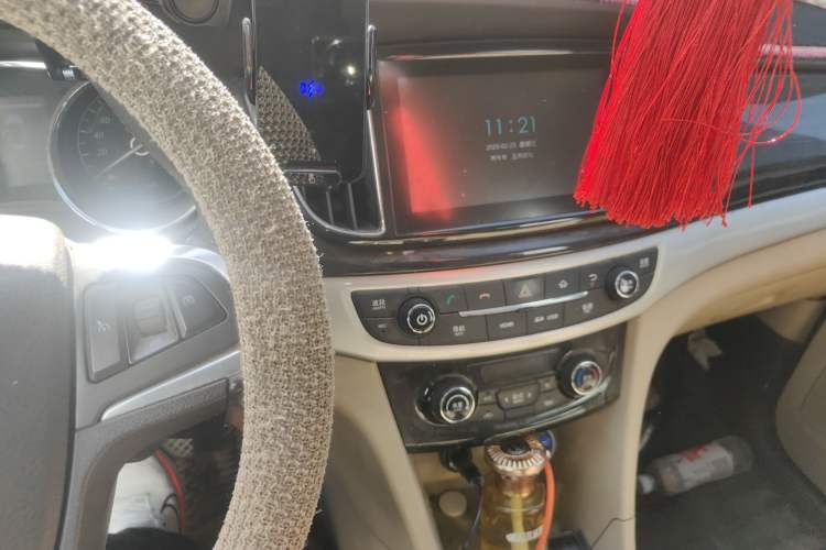 Used Baojun 730 2016 1.5L Manual Comfort Version 7 Seats China V Emission Standard