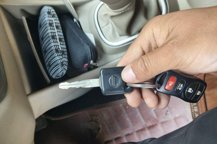 Used Nissan Sylphy 2012 Classic 1.6XE Manual Comfort Edition
