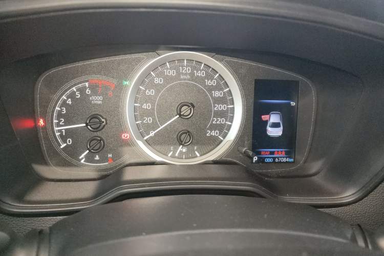 Used Toyota Levin 2021 185T CVT Luxury Edition
