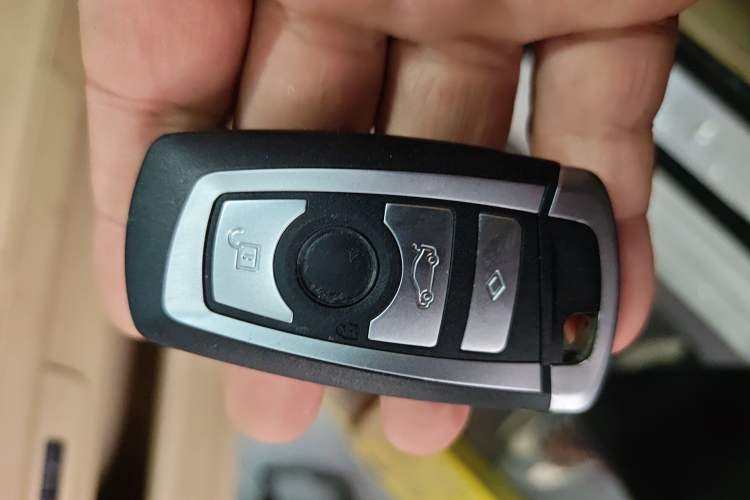 Used BMW 7 Series 2009 730Li Luxury Model Vehicle Key