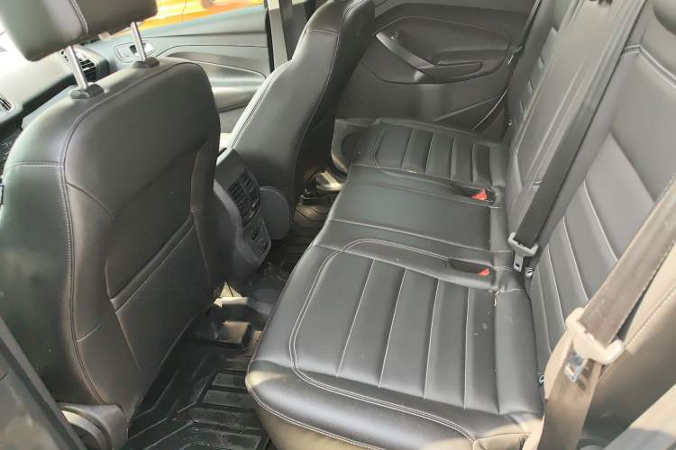 Used Ford Kuga 2019 EcoBoost 180 Two-Wheel-Drive Platinum Edition China VI Standard
