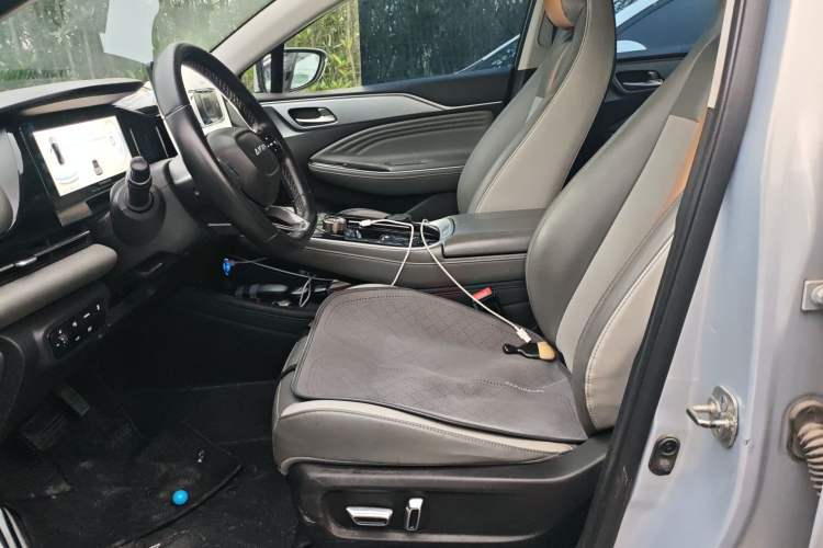 Used AION S Plus 2023 70 Enjoy Edition Lithium Iron Phosphate Left Front Seat