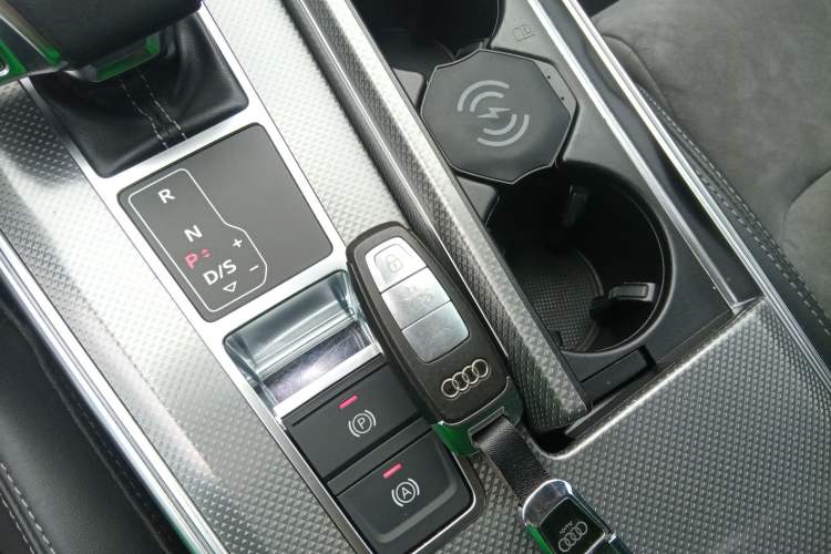 Used Audi A6L 2019 40 TFSI Luxury Dynamic Model Interior 1