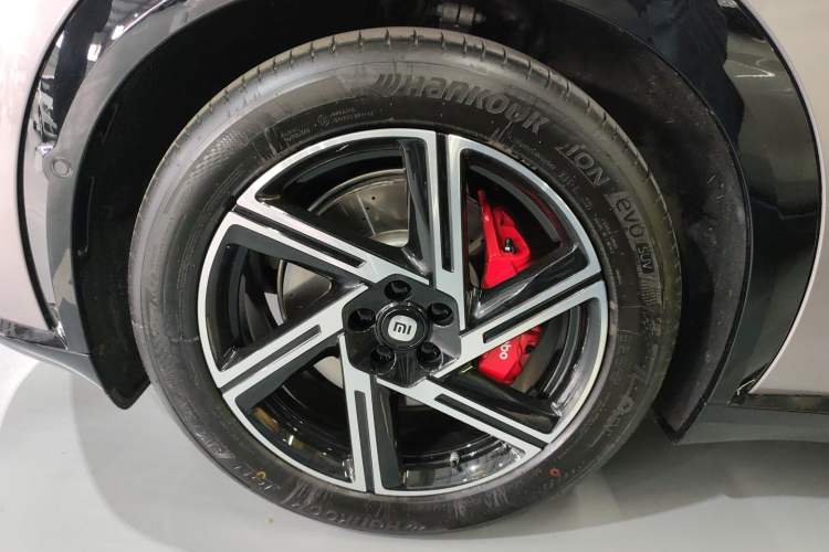 Used Xiaomi Auto YU7 2025 Ultra-Long Range High-Performance All-Wheel-Drive Max Edition
