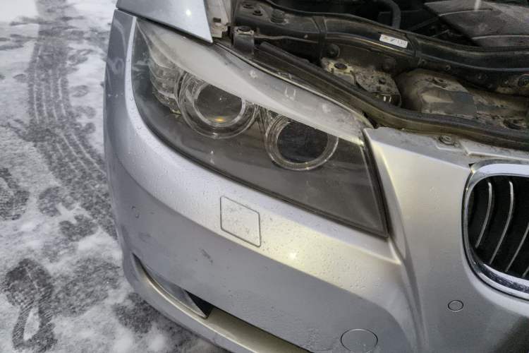 Used BMW 3 Series 2010 320i Luxury Model