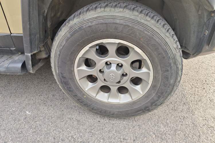 Used Toyota FJ Cruiser 2011 4.0L