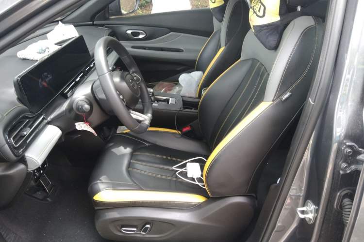 Used GAC Trumpchi EMPOW 2021 270T DCT J15 Version
