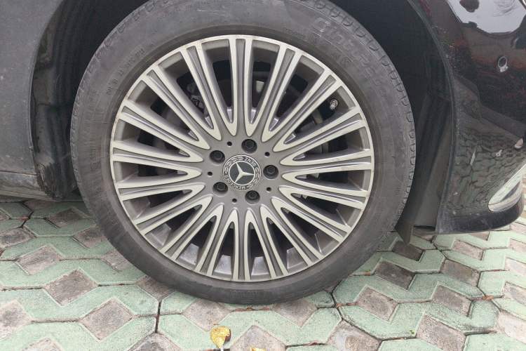 Used Mercedes-Benz E-Class 2023 Updated E 300 L Luxury Edition