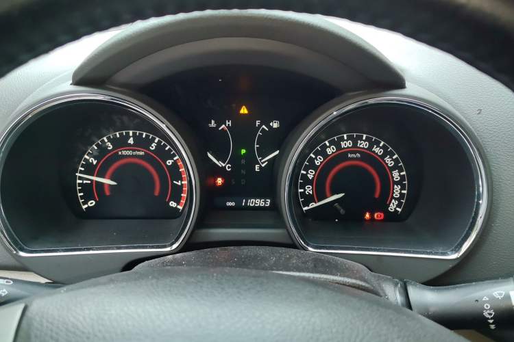 Used Toyota Highlander 2011 2.7L Two-Wheel Drive 7-Seater Luxury Edition