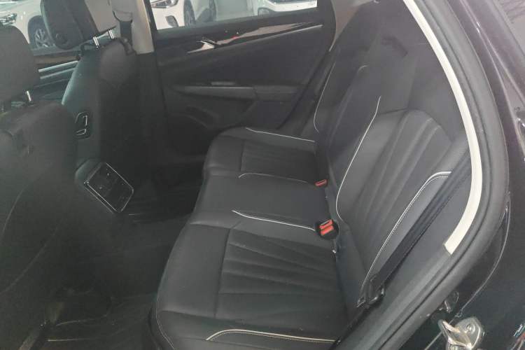 Used Volkswagen Passat 2024 330TSI Elite Edition Left Rear Seat
